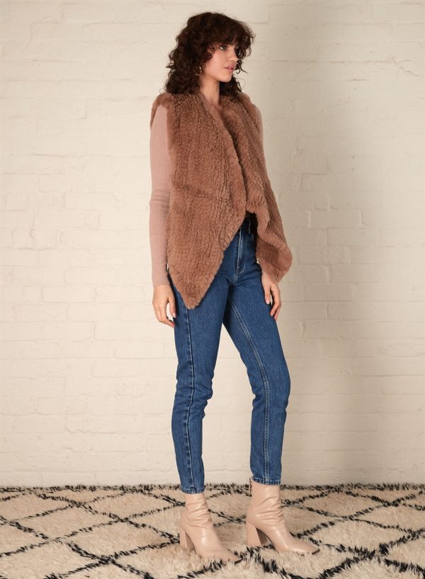 Assure Fur Vest - Image 3