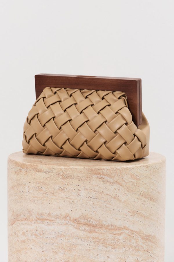 Vivienne Weave Timber Frame Clutch - Image 2