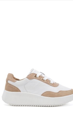 Electra Sneaker