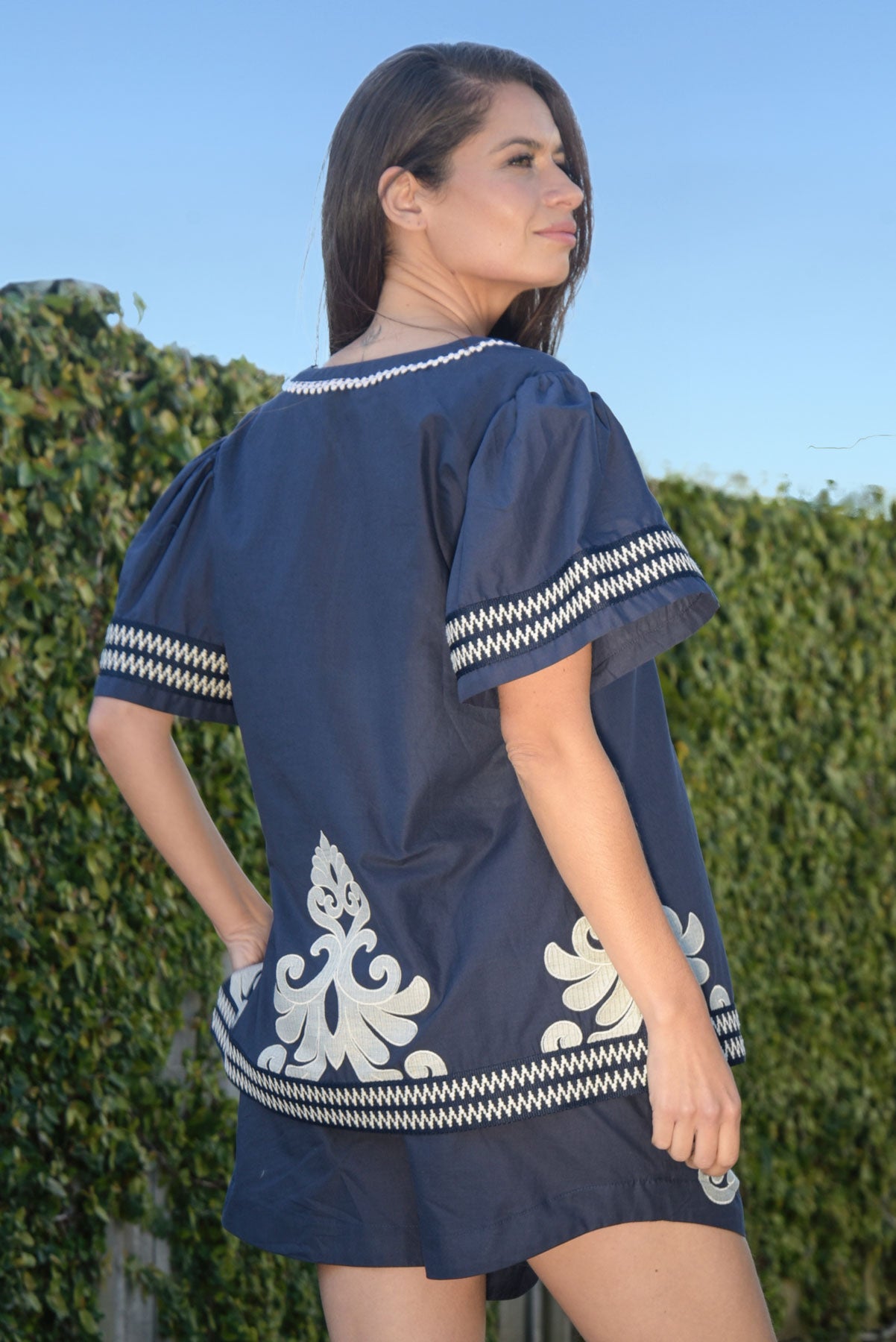 Border Control Top - Image 2