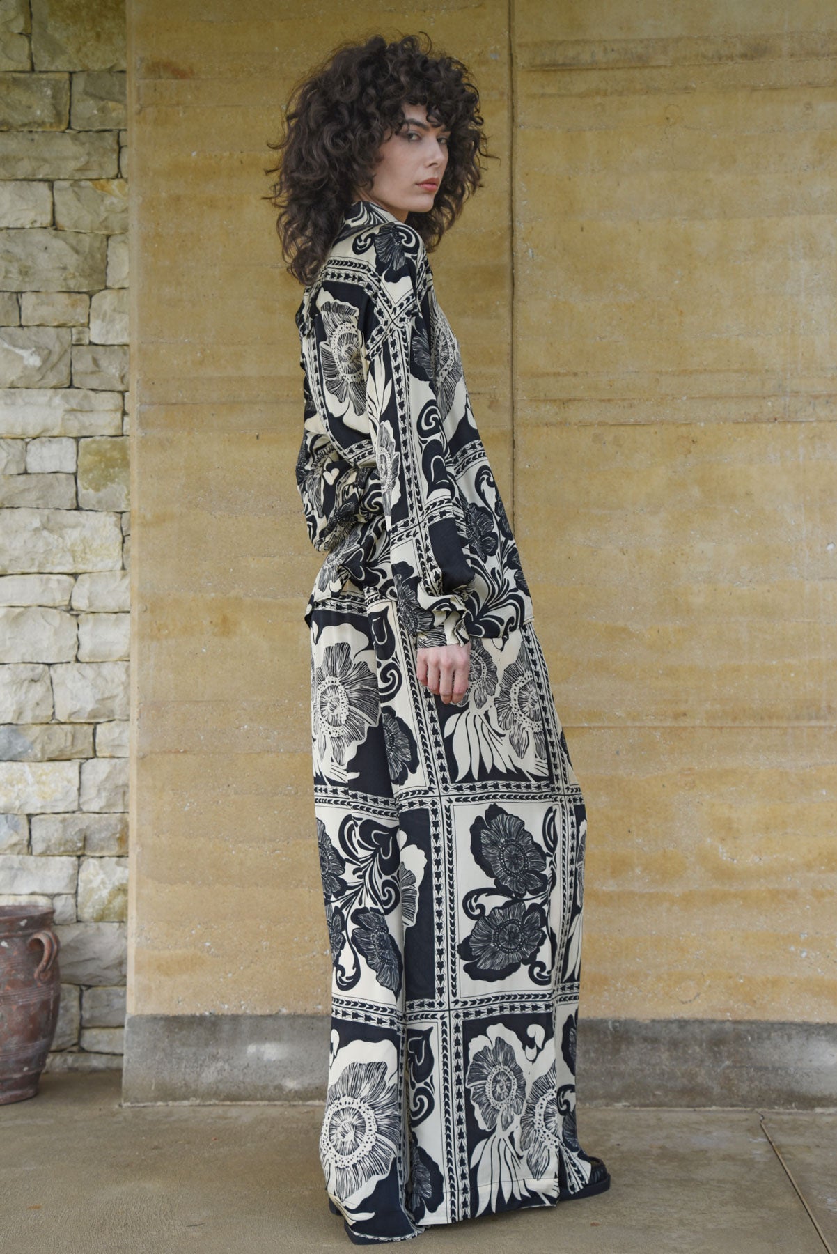 KICK PLEAT PANT - Image 3