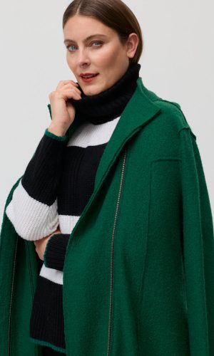 COLLARED BOILED WOOL COAT