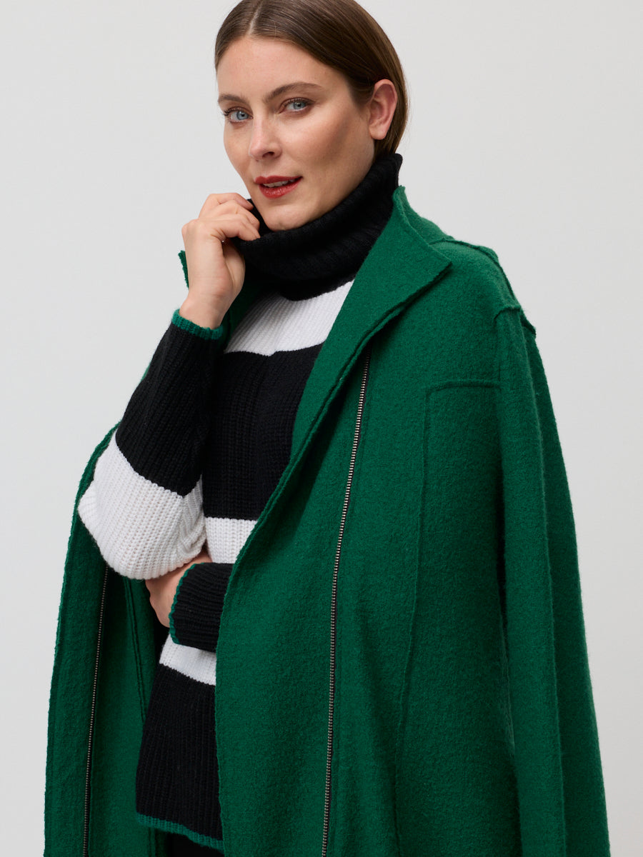 COLLARED BOILED WOOL COAT